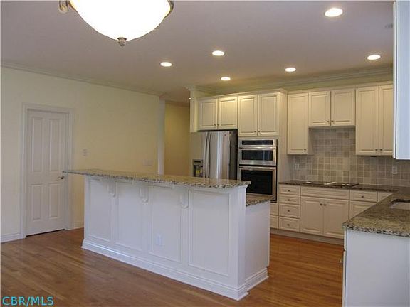 5th image of 4433 Wyandotte Woods Blvd