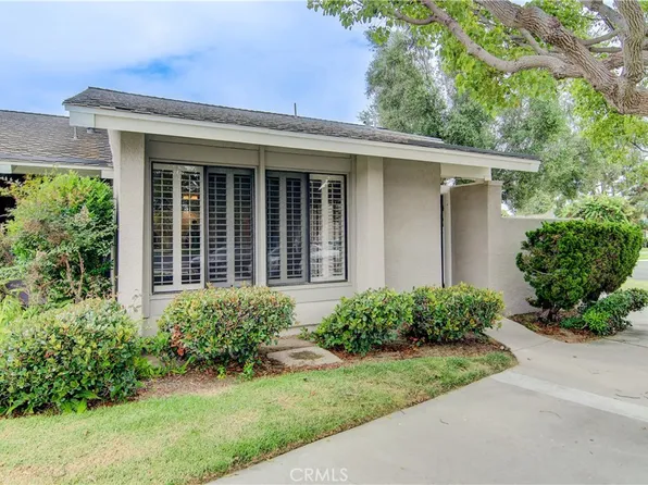 8866 Tulare Dr Unit 305D, Huntington Beach, CA 92646