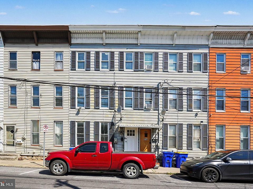 1st image of 216 W Allen St