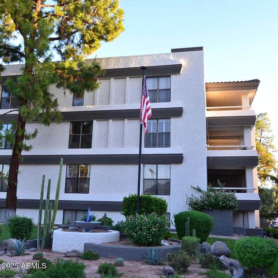 5102 N 31st Pl UNIT 412