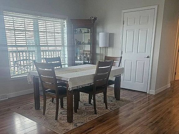 3rd image of 15465 W Price Rd
