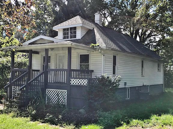 2nd image of 4068 King Dr