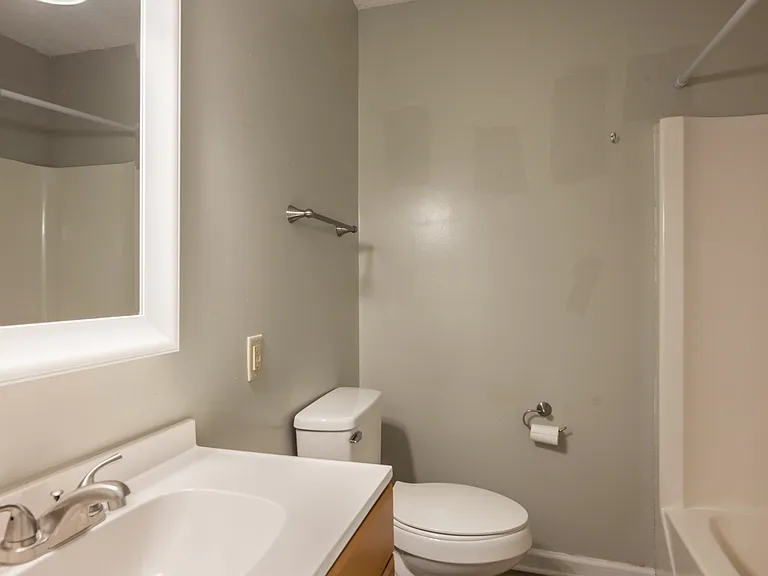 135 Ribet Ave SW #E-22 — Photo 9