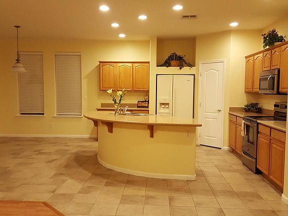 2nd image of 10575 W Alex Ave
