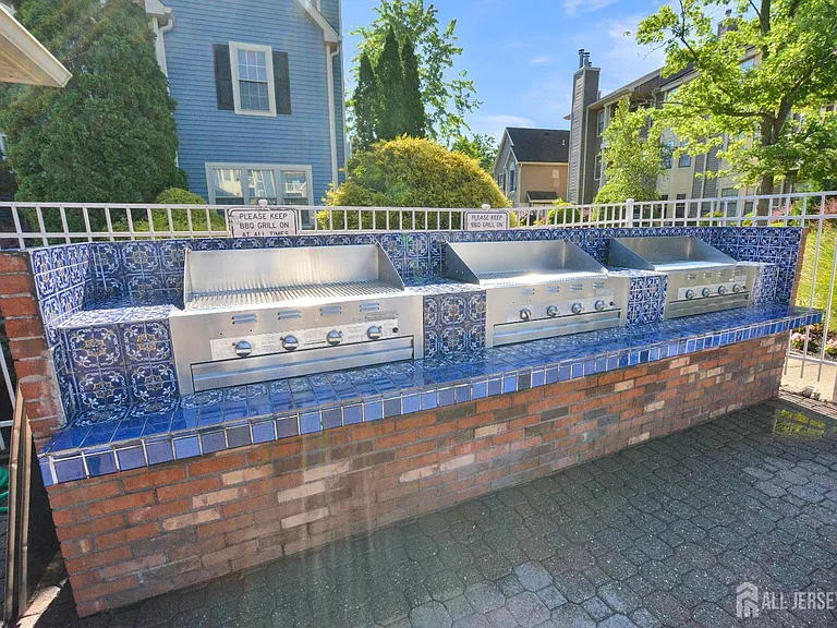 14 Lear Ct — Photo 26