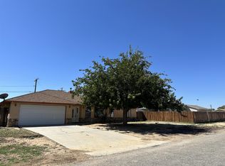 8812 Peach Ave, California City, CA 93505