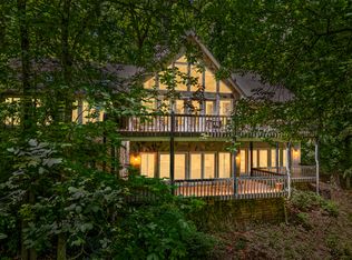477 Indian Lake Ct, Hiram, GA 30141