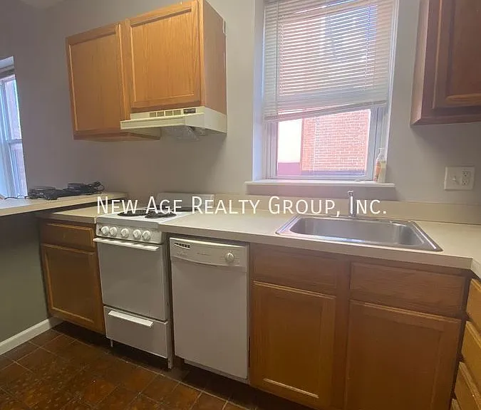316 South St #3 — Photo 6