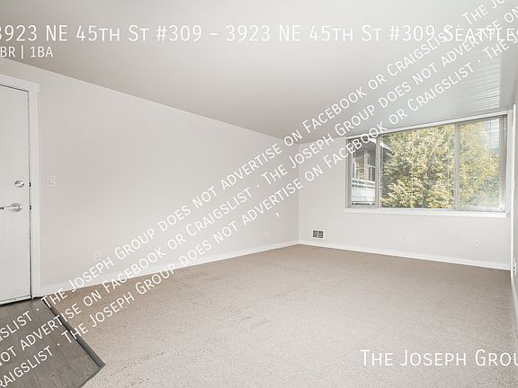 2nd image of 3901 NE 45th St #122299AD7