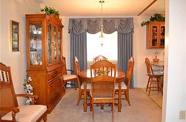 5th image of 10081 Deerfield Dr