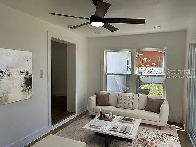 4611 W McElroy Ave — Photo 11