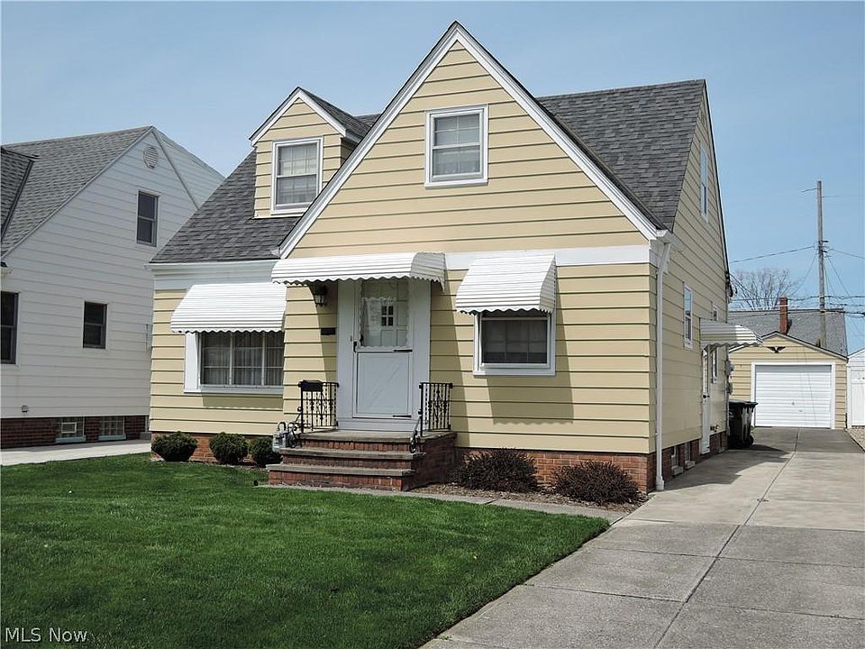 1st image of 7414 Thornton Dr