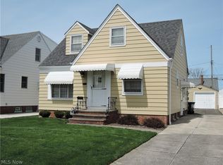7414 Thornton Dr, Parma, OH 44129