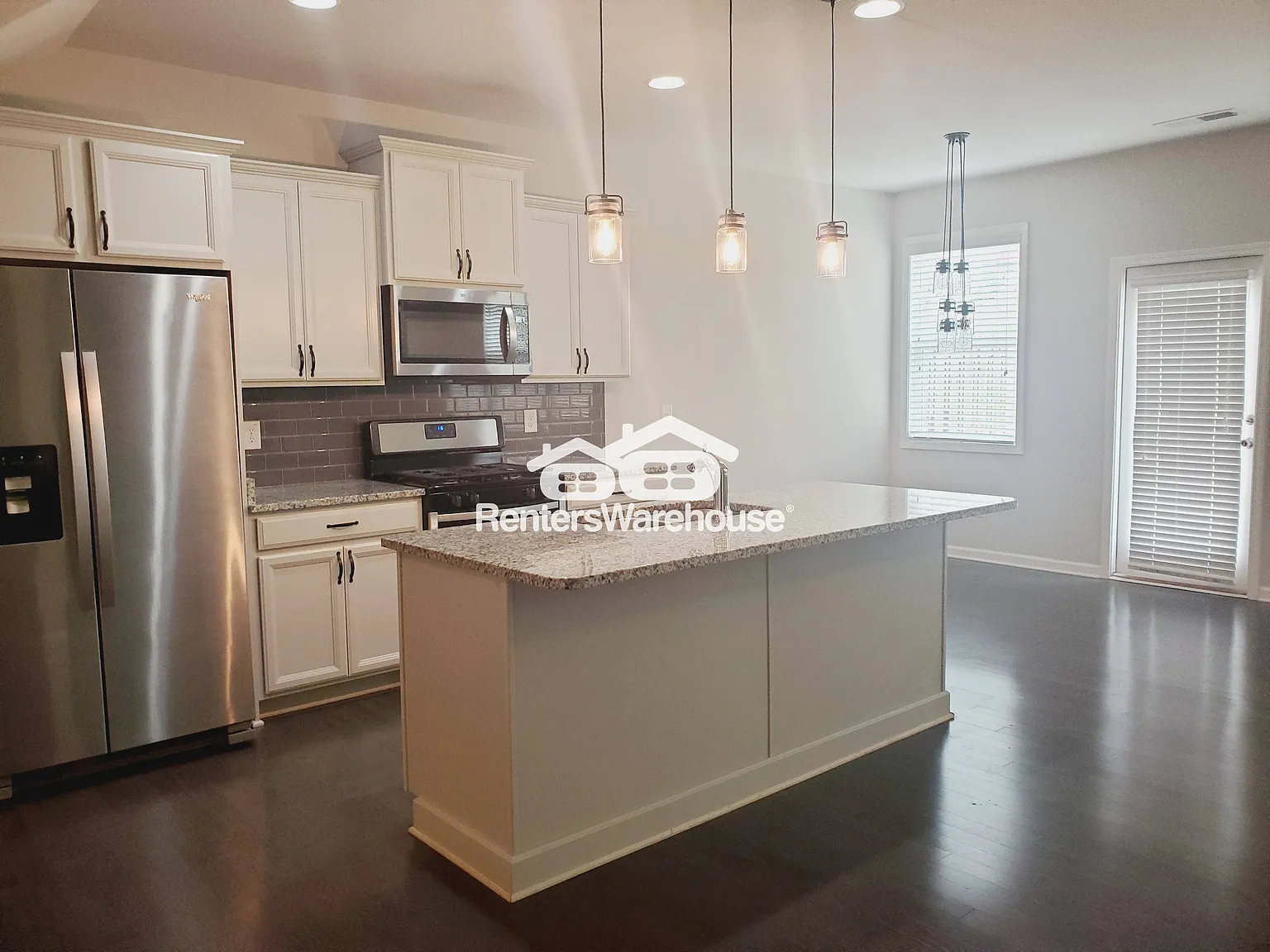 Amazing 3 bedrooms in Austell! — Photo 3