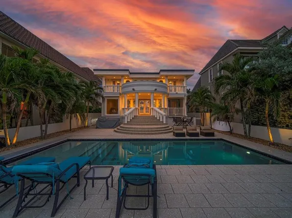 15564 Gulf Blvd, Redington Beach, FL 33708