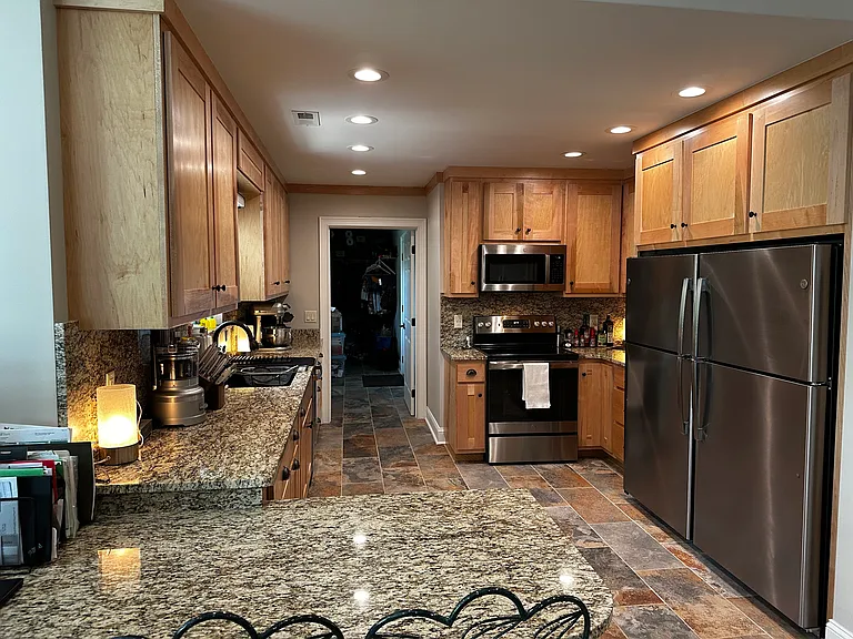 344 Hicks Rd — Photo 31