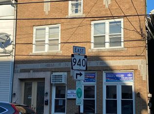 405 Centre St #407, Freeland, PA