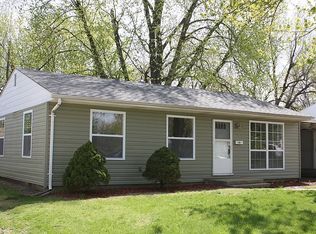 50 Lillian Dr, Belleville, IL 62226