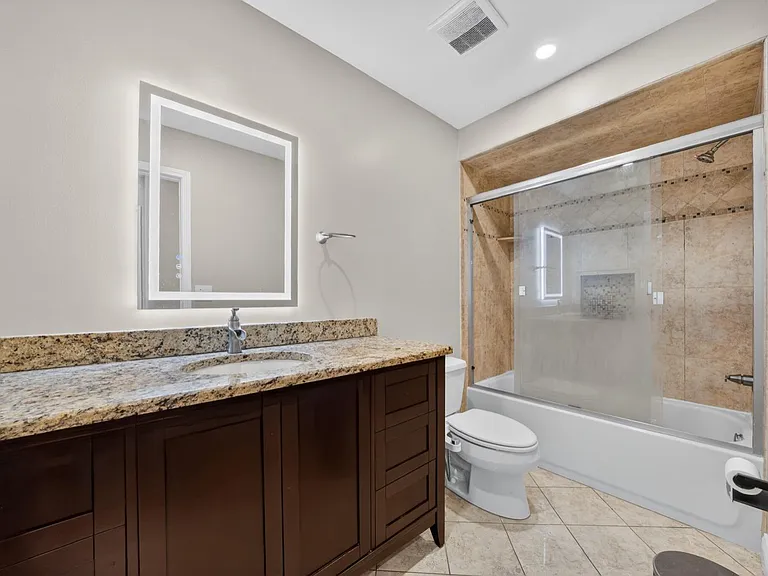 45925 Ashwood Ln — Photo 14