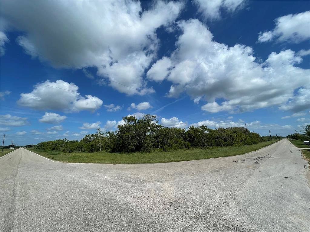 2661 County Road 807 Bayou St, Angleton, TX 77515 Zillow