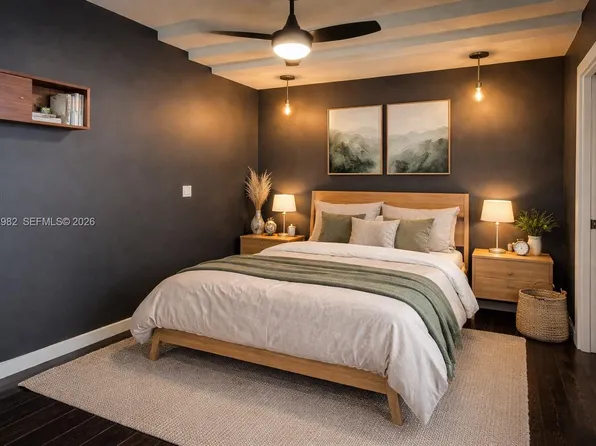 742 12th St APT 2, Miami Beach, FL 33139