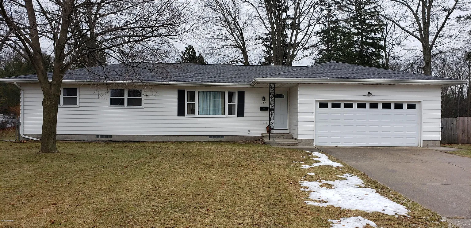 857 Winslow Ct photo 1