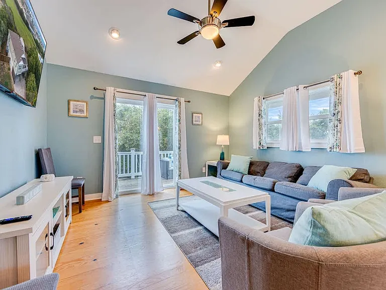 5209 Lunar Dr — Photo 5