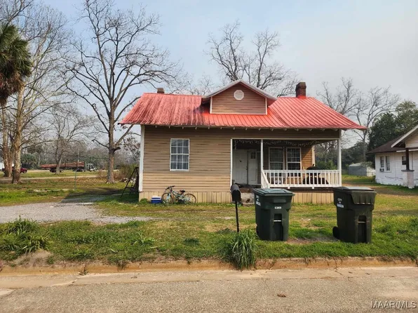 12 N Ripley St, Samson, AL 36477