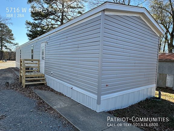 4th image of 5716 W 60th St #5716
