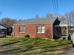 2922 Archdale Rd, High Point, NC 27263