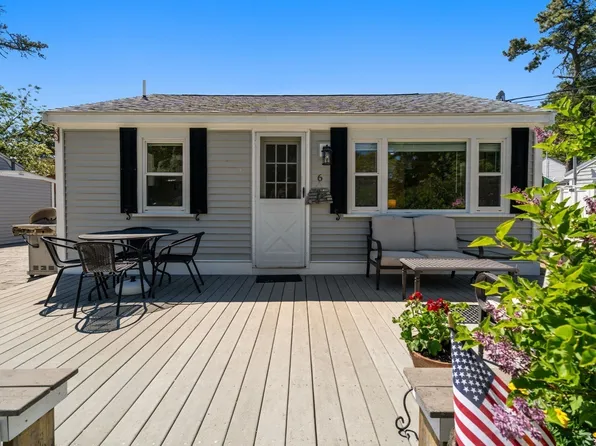 253 Shad Hole Rd #6, Dennis Port, MA 02639