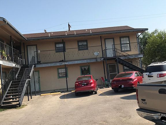 2nd image of 1501 Juanita Dr