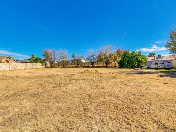 4th image of 5347 E Escondido Cir