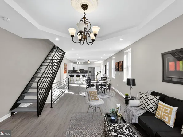 5335 Wakefield St, Philadelphia, PA 19144