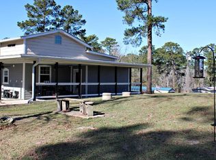 140 Ridgecrest Dr E, Hemphill, TX 75948