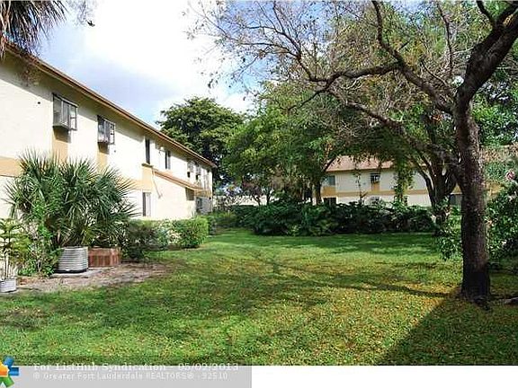 2nd image of 503 Gardens Dr APT 203