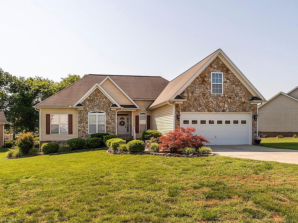 3326 Brookstone Dr Burlington NC 27215 Zillow