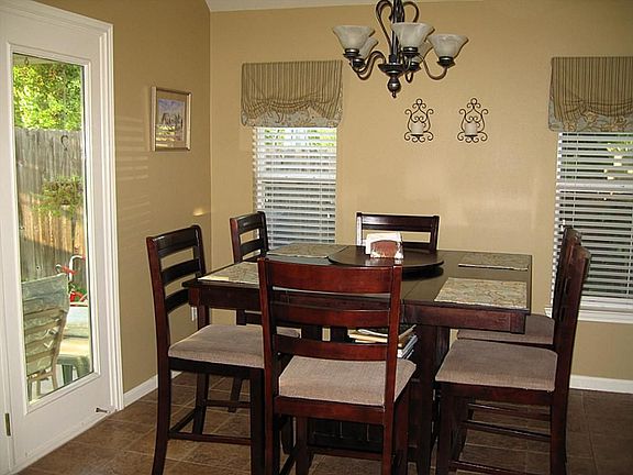 5th image of 13707 Naples Park Ln