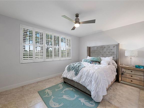 5th image of 8390 Excalibur Cir APT F10