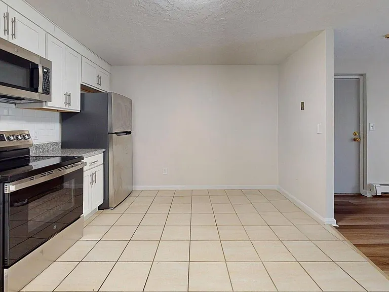 Stonebridge Apartments — Photo 5