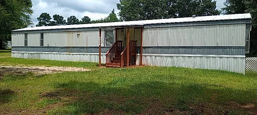 307 Belle Oaks Dr W Photo 1