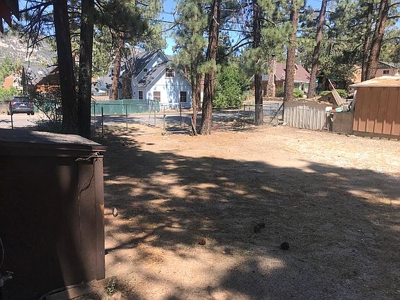 2nd image of 108 W Sherwood Blvd