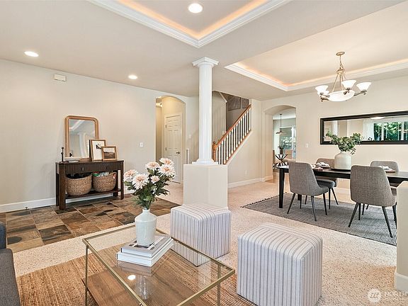4th image of 12610 194th Avenue Ct E