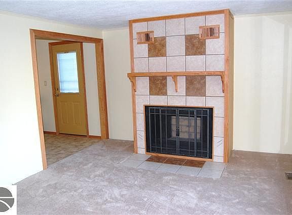 5th image of 5022 Lockwood St SW