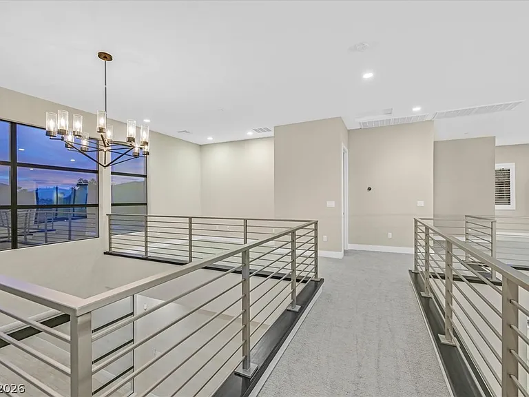 65 Garibaldi Way — Photo 43