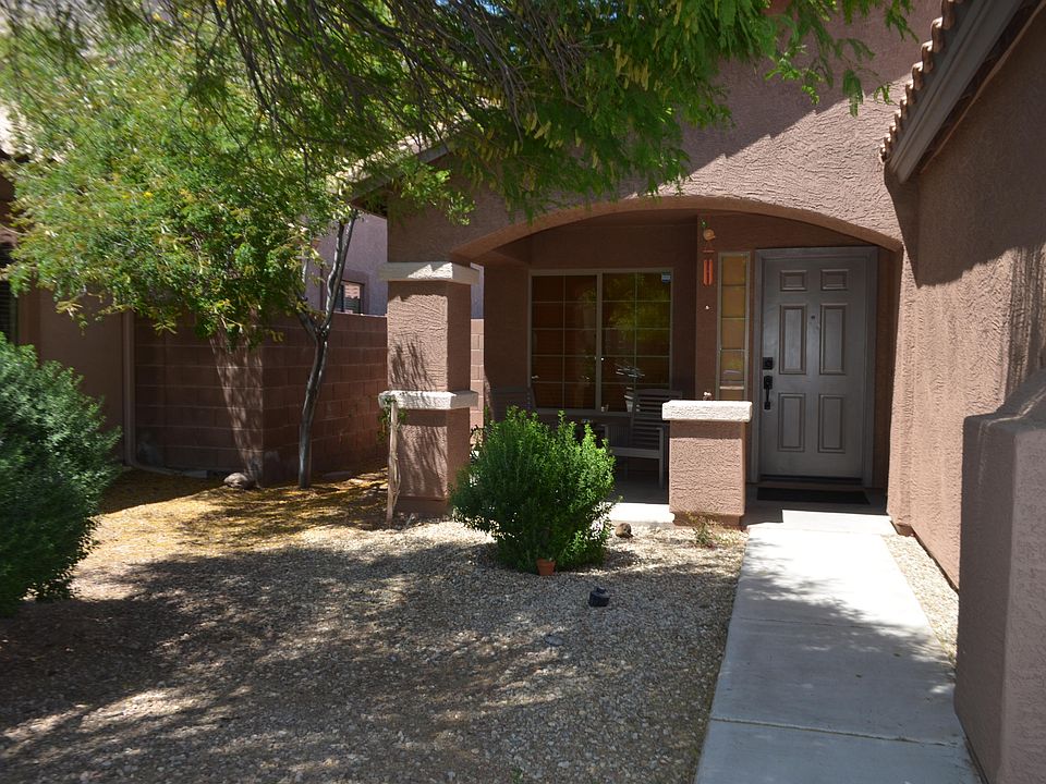 1st image of 15468 W Yucatan Dr