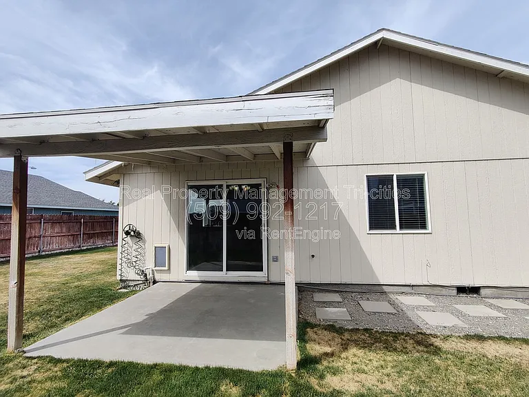 7912 Redonda Dr — Photo 18