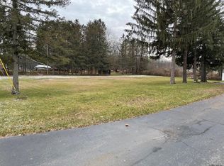 2767 Curry Rd, Schenectady, NY 12303