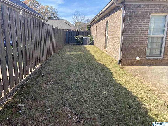 5th image of 546 W Mossyleaf Dr SW