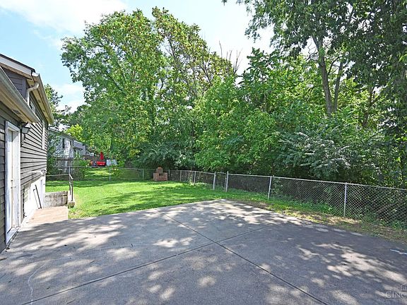 5th image of 3215 Deshler Dr